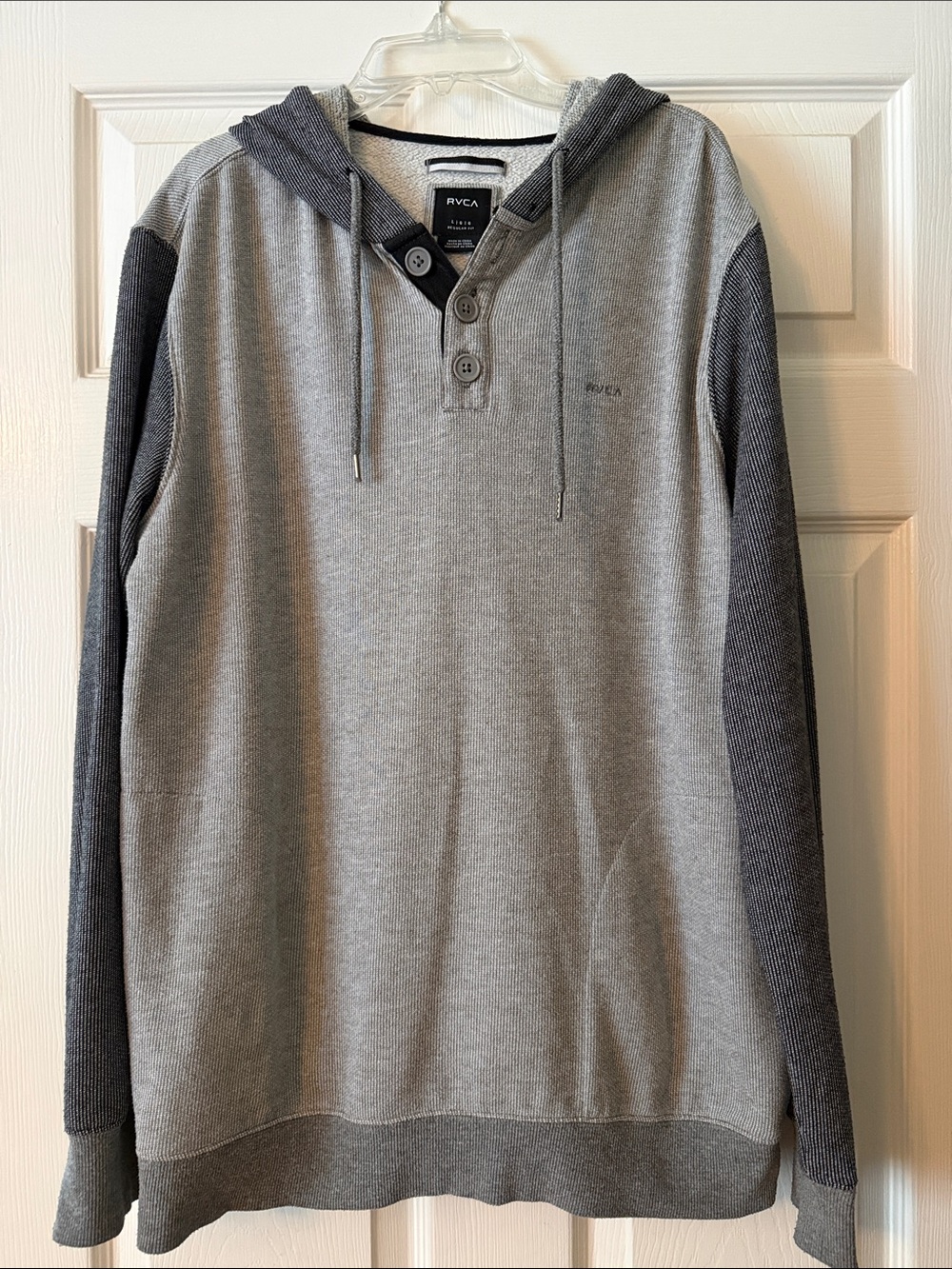 RVCA Men’s Light Gray and Dark Gray Two-Tone Hooded Pullover